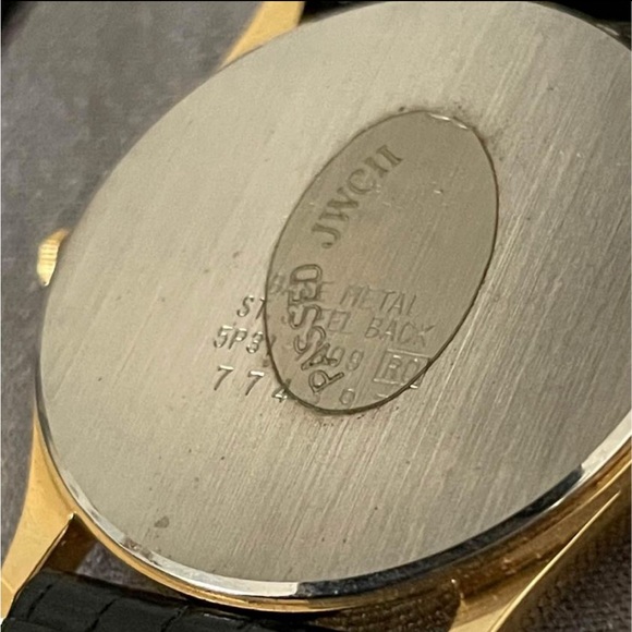 NOS Vintage Seiko Walt Disney Mickey Mouse watch - Picture 4 of 5